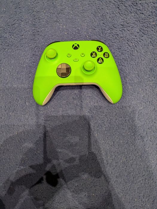 Xbox series X, 4 controles, base de carregamento para conrtoles