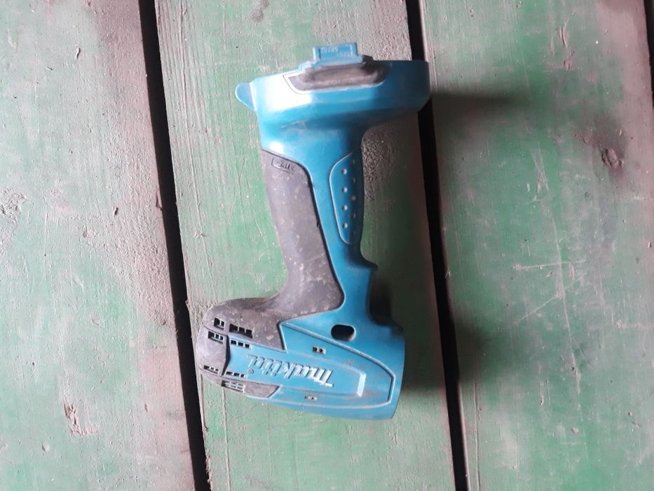 Корпус Einhell та Makita
