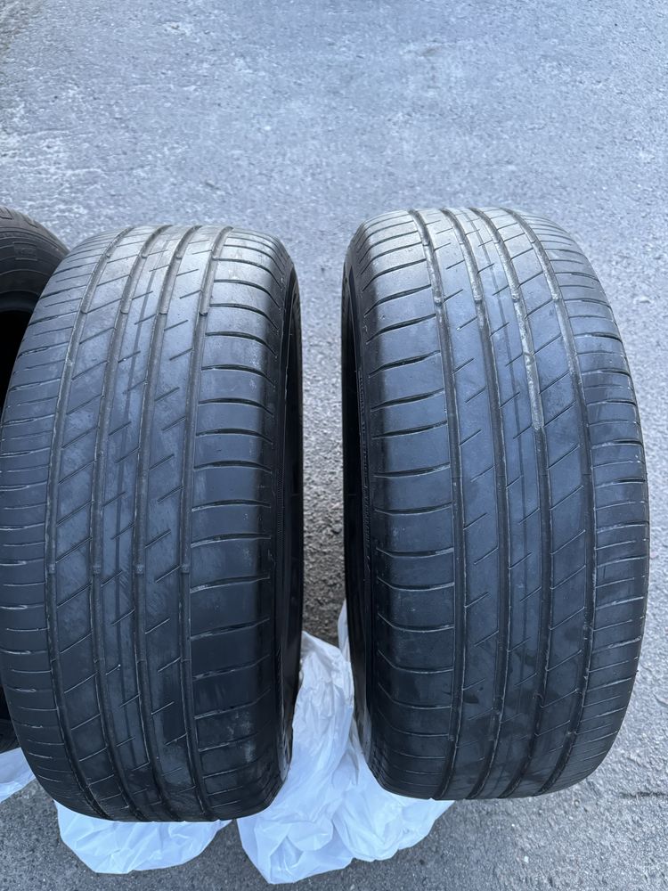 GOODYEAR EfficientGrip Performance 215/60R16 95V