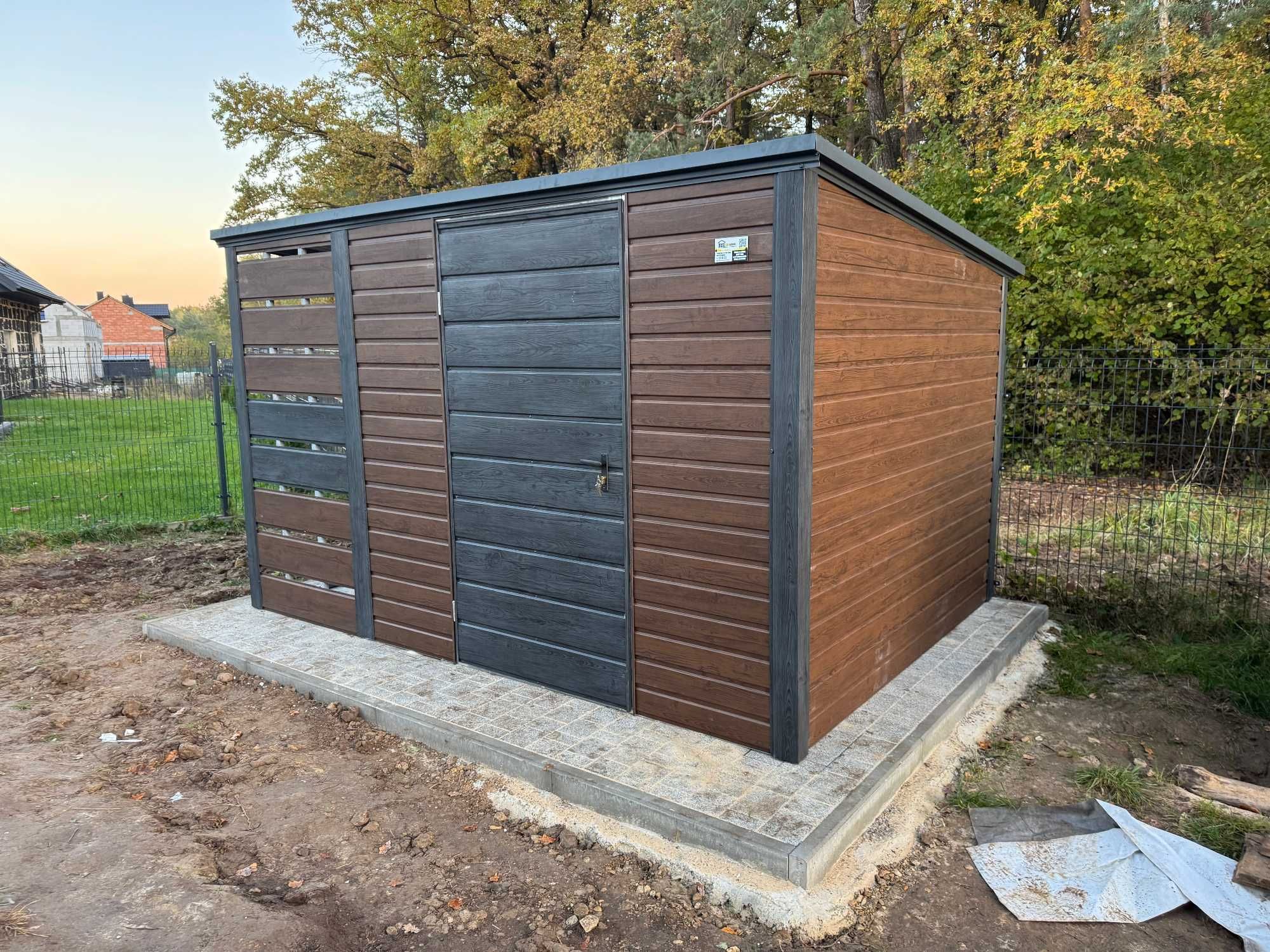 Garaż blaszany/schowek ogrodowy 3x2.5m, orzech + sosna, profil ocynk