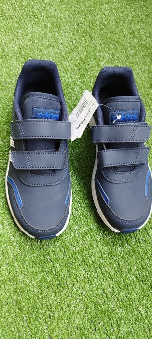 NOWE Buty dziecięce Adidas Switch FW3983 r.32 granat
