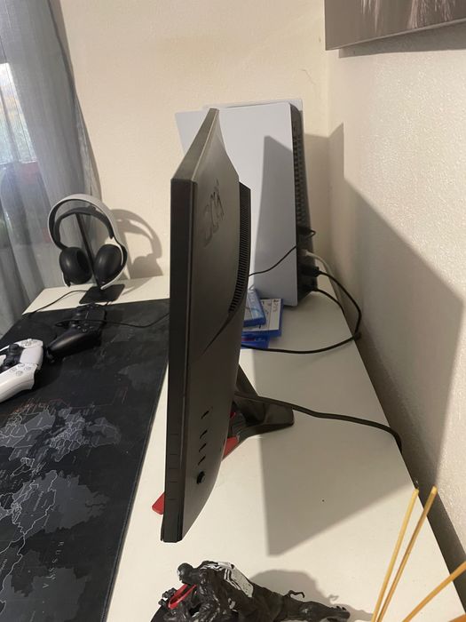 Monitor Gaming ACER Nitro QG241YG (23.8 - IPS Full HD - 120)