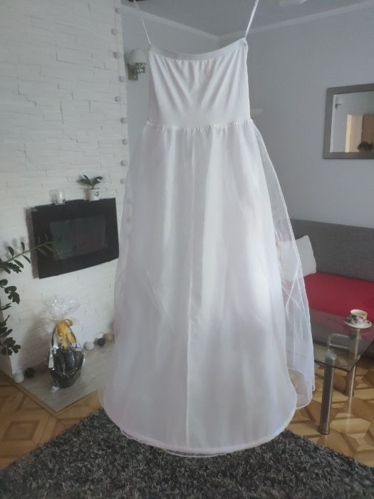 Suknia      ślubna
