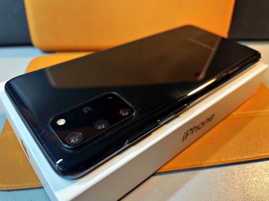 Samsung S20+ PLUS ekran 6,7