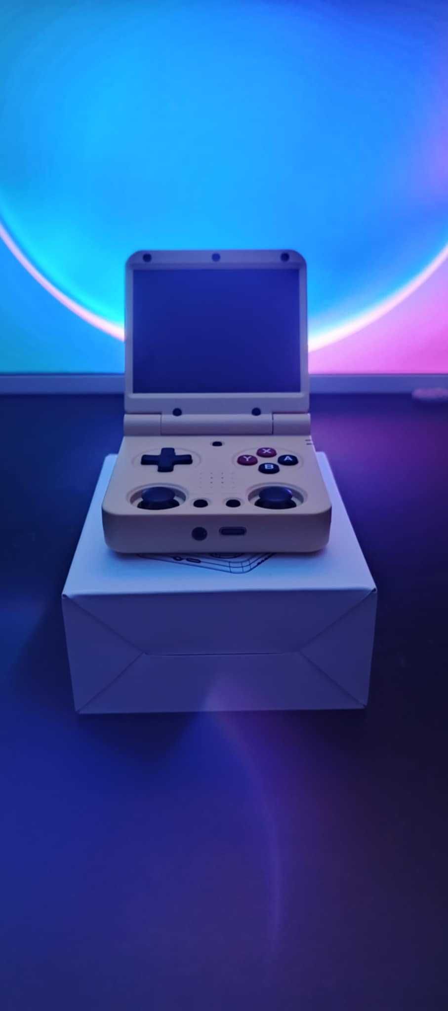 Miyoo Flip V2 -jak nowa-