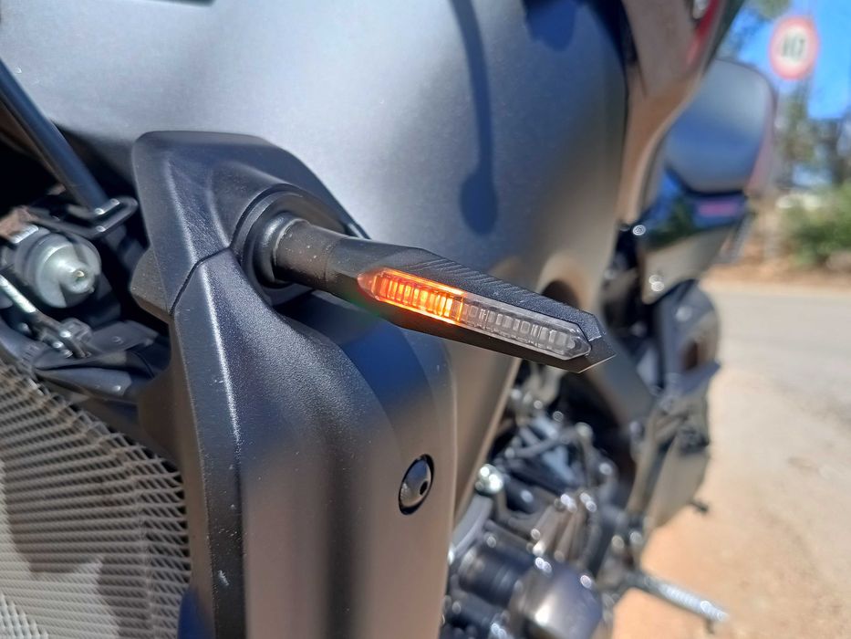 Yamaha XSR 900 midnight black