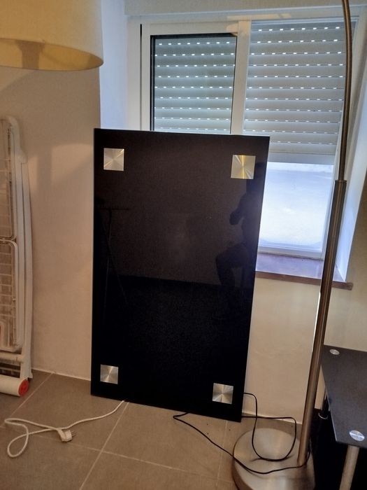 Mesa em vidro temperado