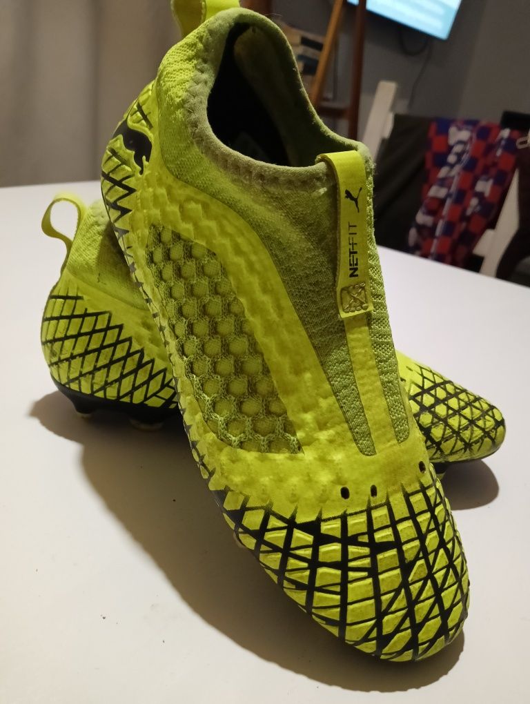 Buty korki Puma Netfit r.36 pół profeski