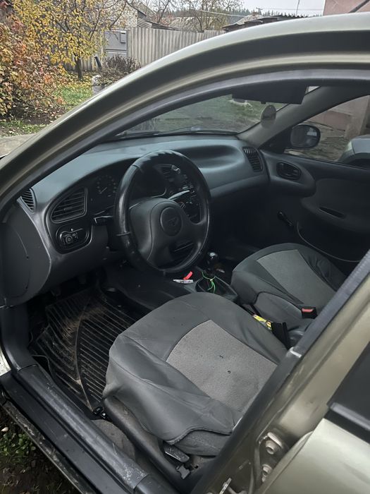 Продам                                                        Ланос.