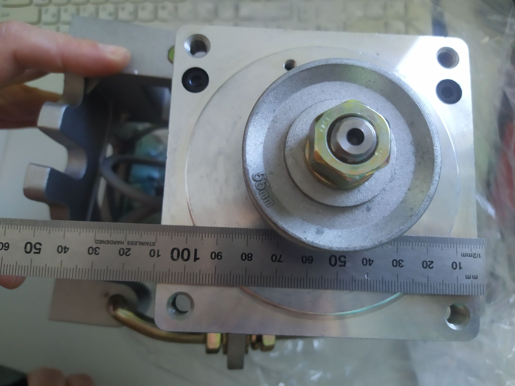 Сервомотор, серводвигун Worlden JM-822 (220V 6A 10Н.м 1000W 3000об/хв)