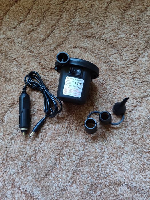 Samochodowa pompka do materacy, piłek,