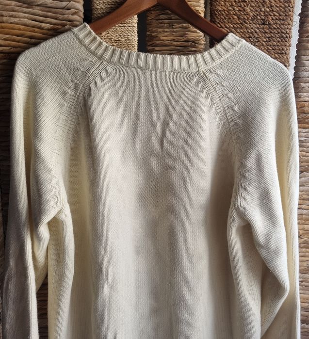 Camisola linha Creme marca Nastra