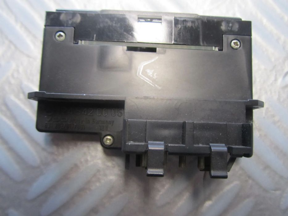 wyświetlacz 1245420005