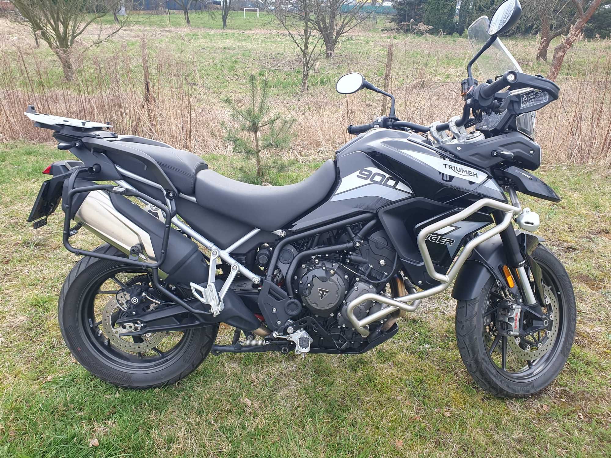 Triumph Tiger 900 GT Pro, jak nowy