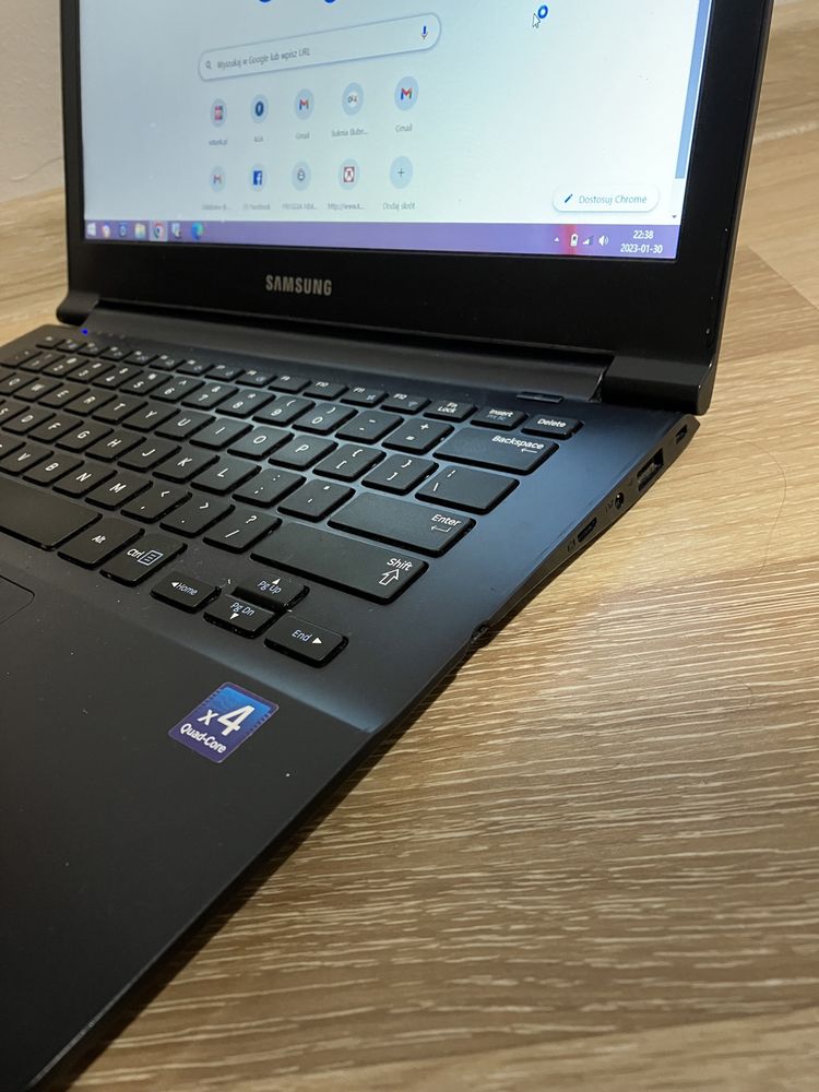 Laptop Samsung NP905S3G Ultralekki ultracienki