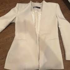 Стильний піджак / блейзер кремового кольору (розмір S)