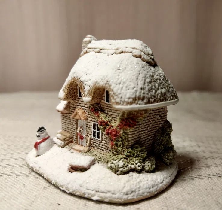 Świąteczny Kolekcjonerski Lilliput Lane Anglia Domek figurka miniatura