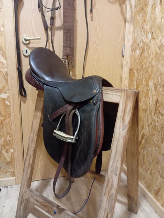 Selim/ arreio de obstáculos completo com cabeçadas