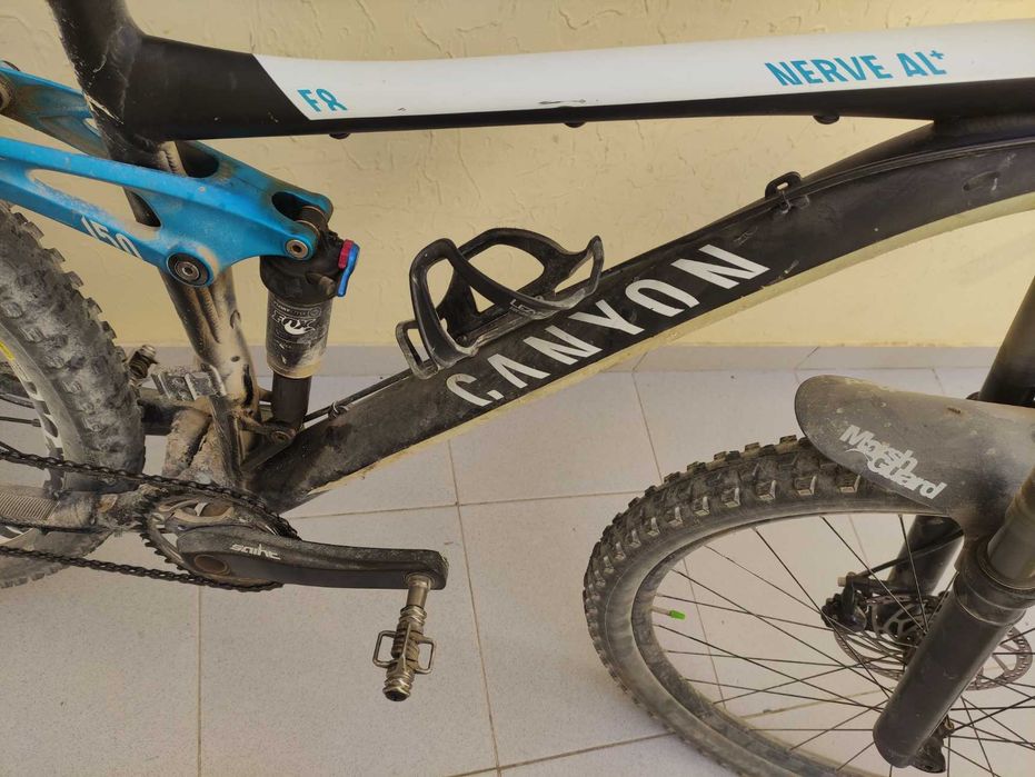 Bike Enduro em perfeitas condições