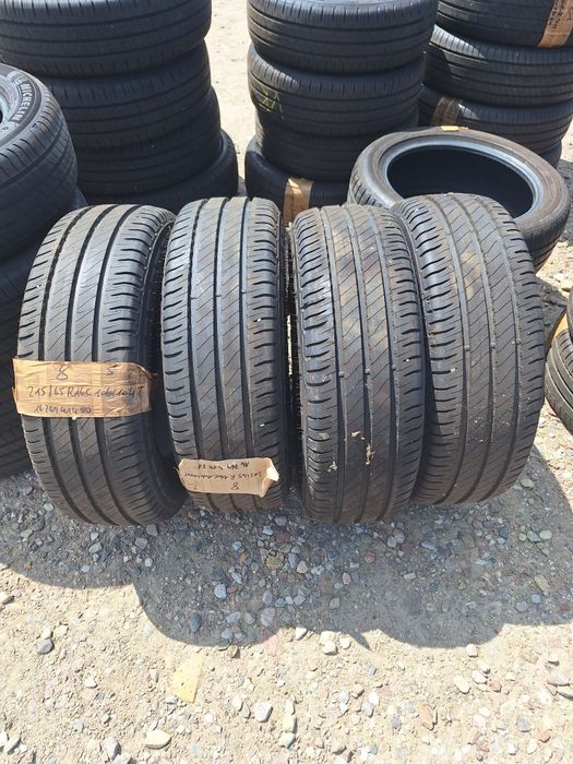 Opony letnie Michelin Agilis 3  215 65r16c jak nowe