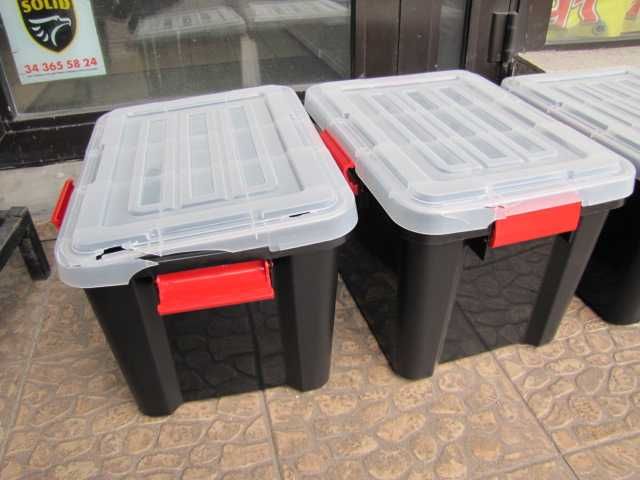Pudełka do przechowywania 3 sztuki hermetyczne 20L Iris Ohyama