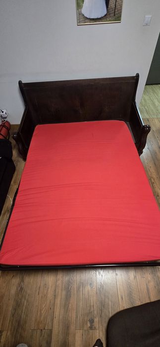 Sofa z funkcją spania- drewno