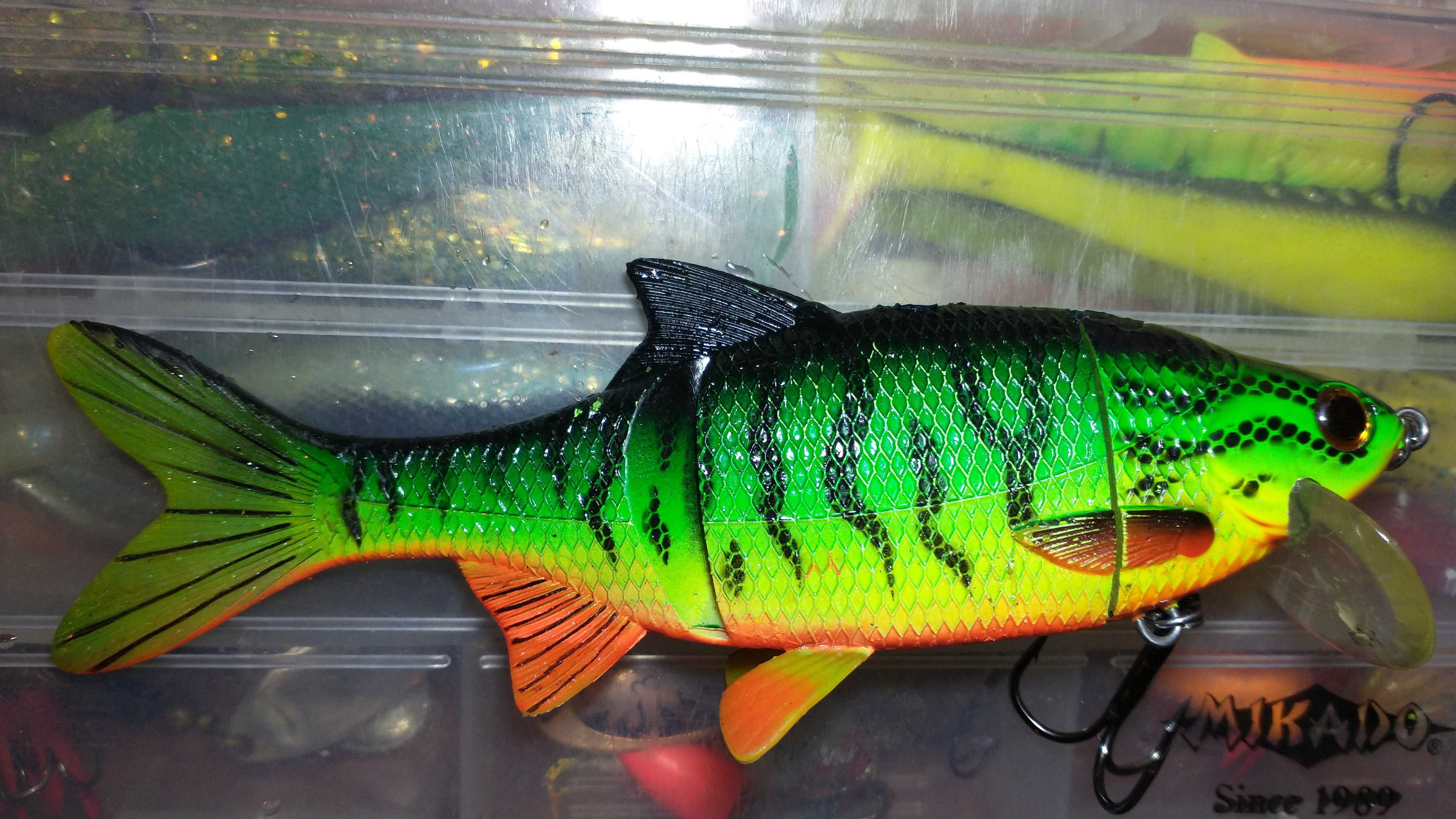 Wobler Westin Ricky the Roach 15 cm Crazy Firetiger