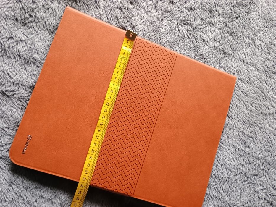 Etui na tablet iPad Air 13"