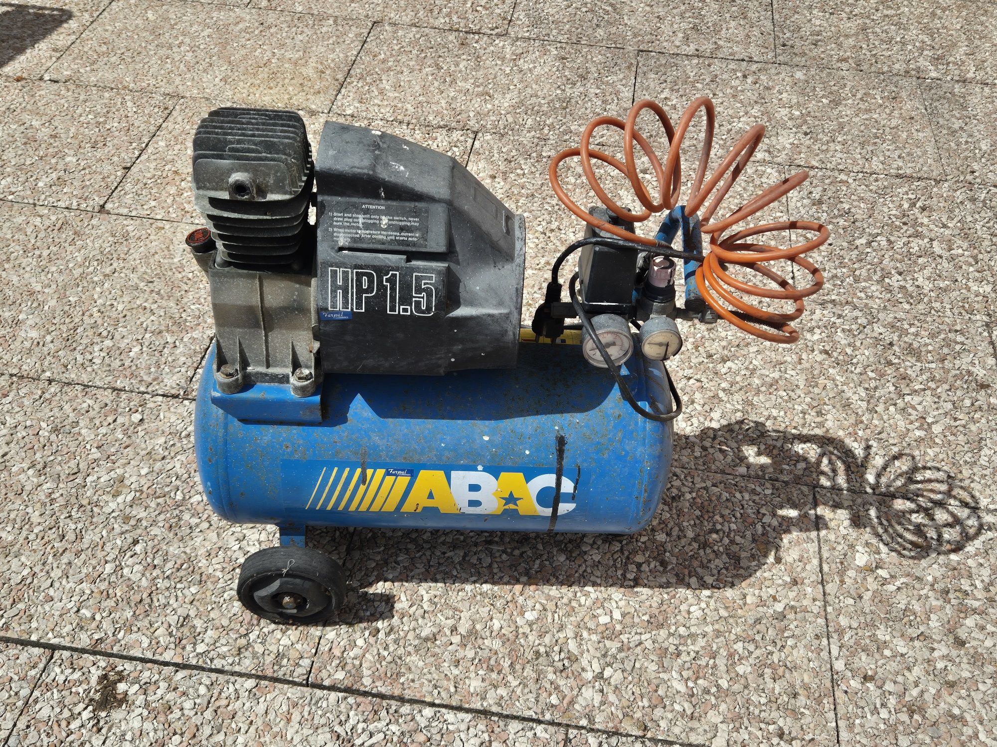 Compressor compressor de ar portátil ABAC 1.5 HP
