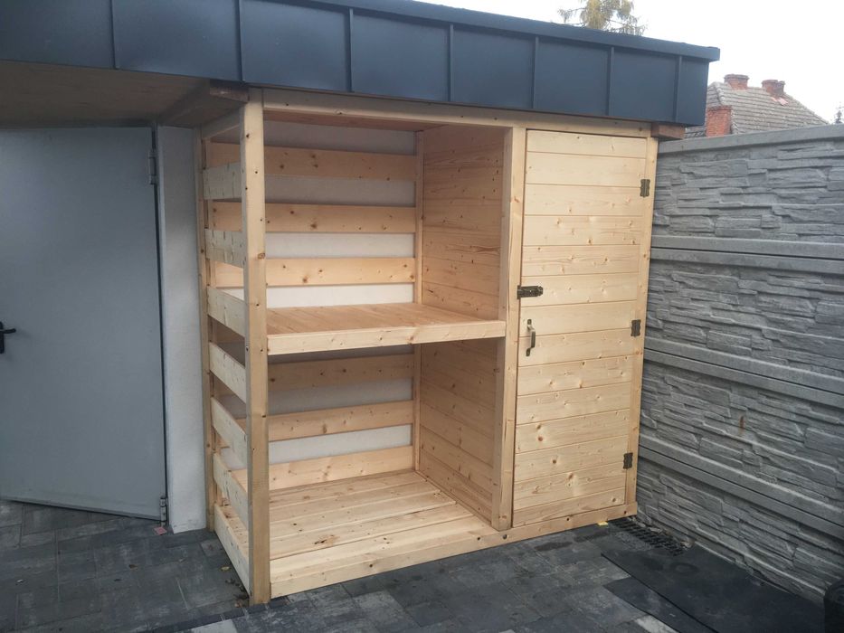 Tarasy, zabudowa poddaszy, drewutnie, podbitka dachowa...