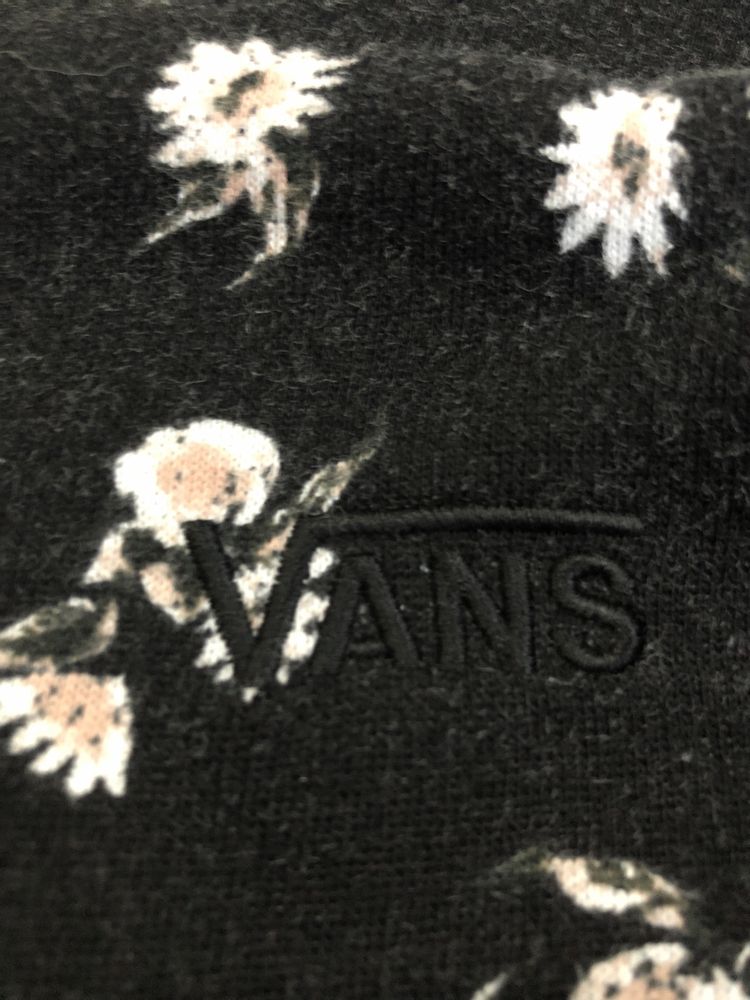 Czarna bluza z kapturem w kwiatki M Vans