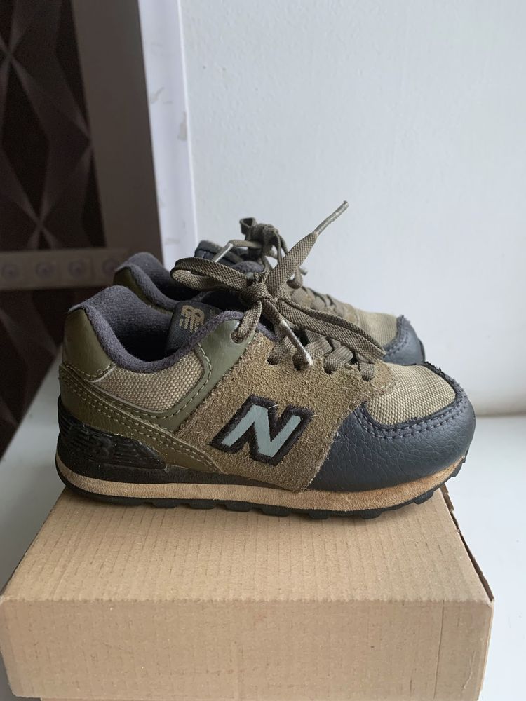 Детские кроссовки для мальчика new balance 22,5 размер