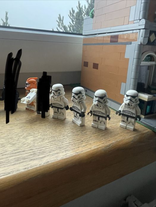 Figurki rezerwacja  Lego