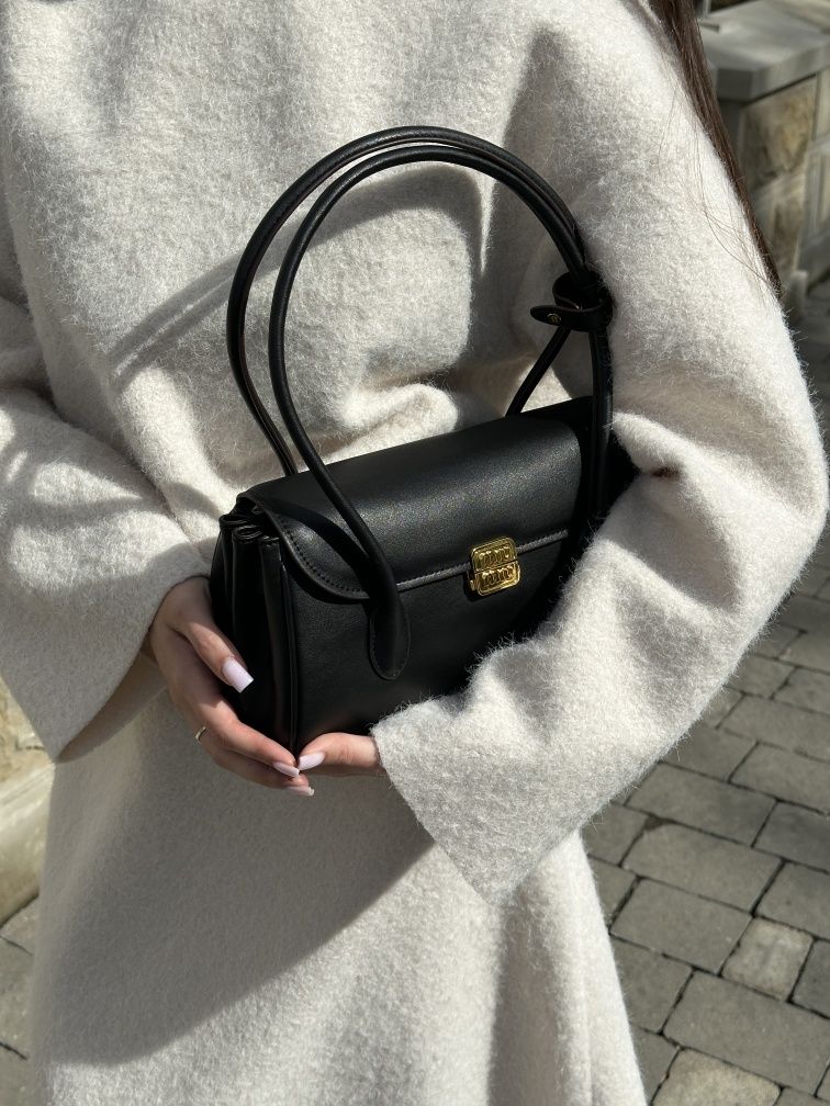 Сумка жіноча Miu Miu Black Leather Shoulder Bag Black Brown