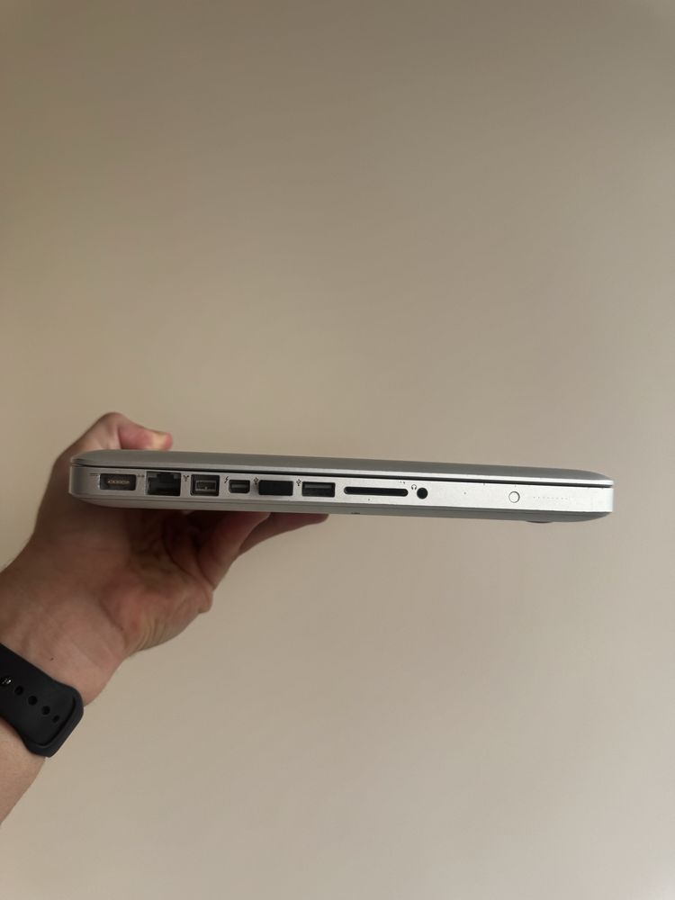 Macbook Pro 2012 в гарному стані для роботи та навчання