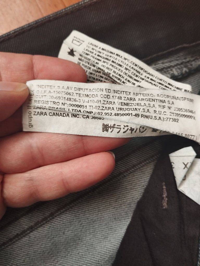 Woskowane jeansy Zara L/XL