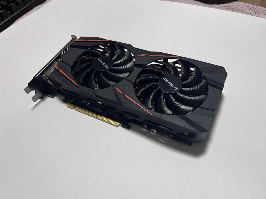 Відеокарта Gigabyte Radeon RX 570 Gaming 4096MB Б/У