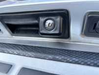 Штатная оригинальная камера заднего вида Volkswagen.