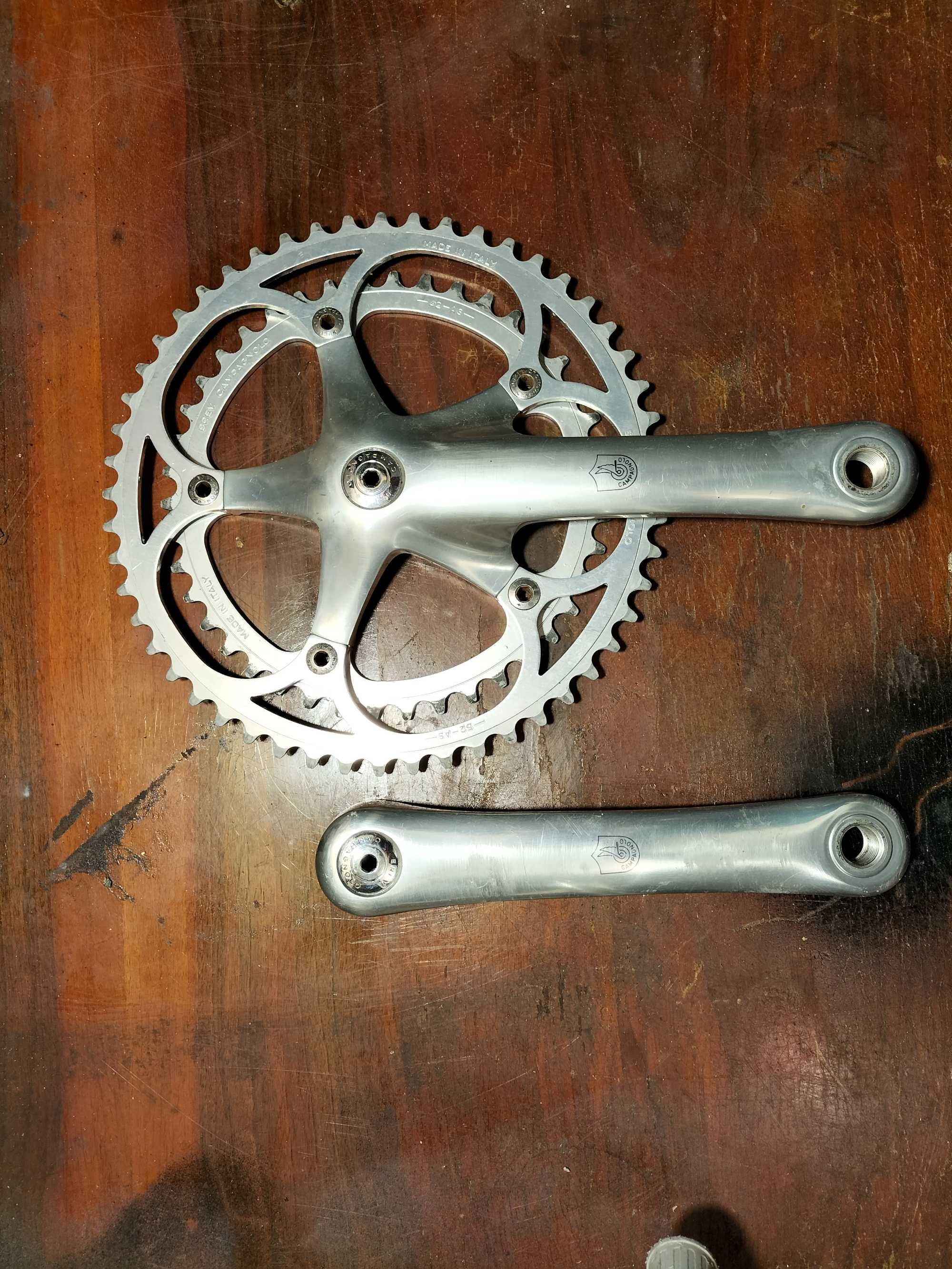 Korba Campagnolo CHORUS, C Record era 170 mm z orginalnymi zaślepkami