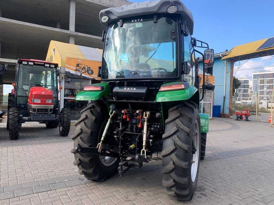 трактор KATA KE 454 з кондиціонером