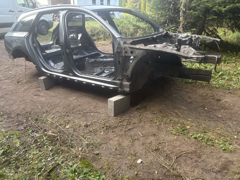 Audi A6 C7 kombi lift 3.0 TDI S Line