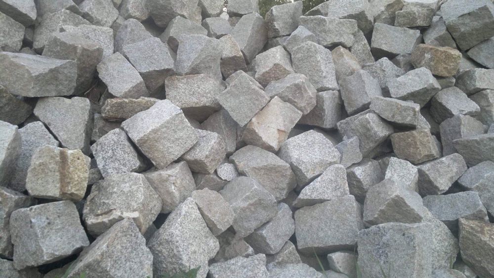 granitowy kamień murowy kostka dowoz 300zl tona
