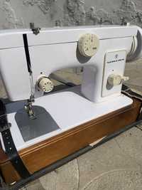 Швейная машинка «Чайка•132М»