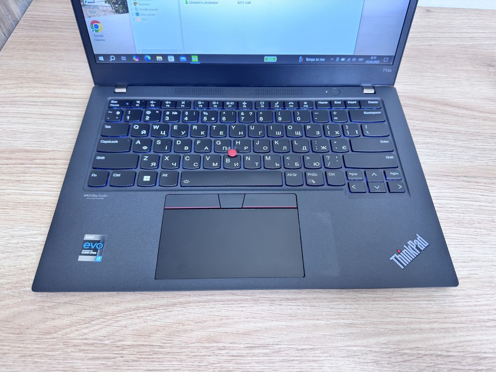 14”FHD IPS Lenovo ThinkPad T14s Gen2 i7-1185G7/16/256 LTE