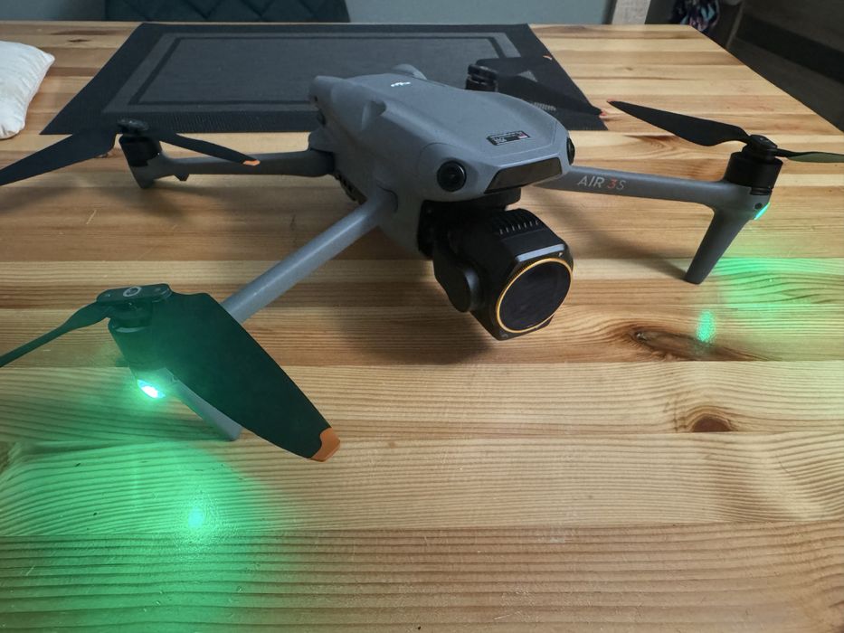 Dji air 3S rc 2 z torba oraz jedna bateria