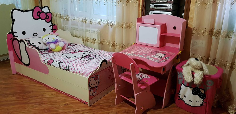 Детская кровать Hello Kitty. Китти + 2 ящика.