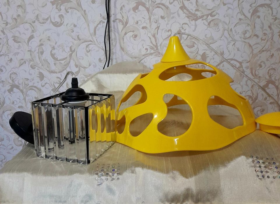 Люстра (подвес на одну лампу)