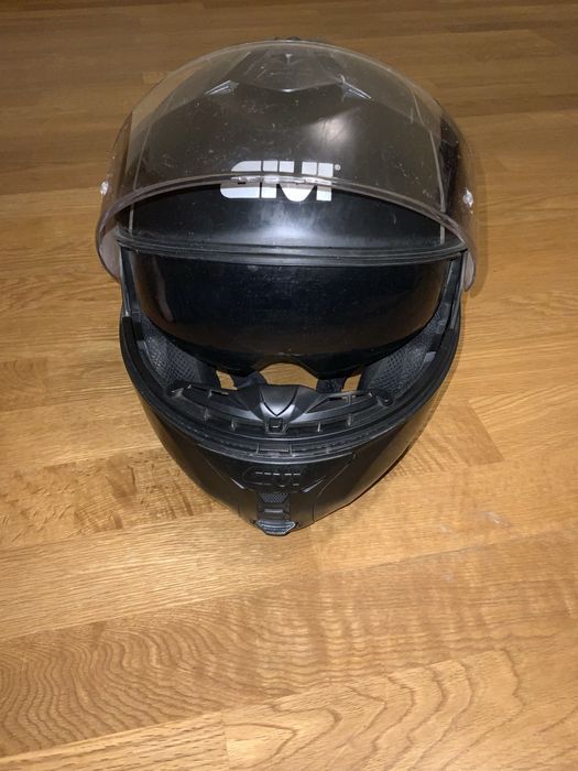 Capacete mota homologado tamanho L da GIVI