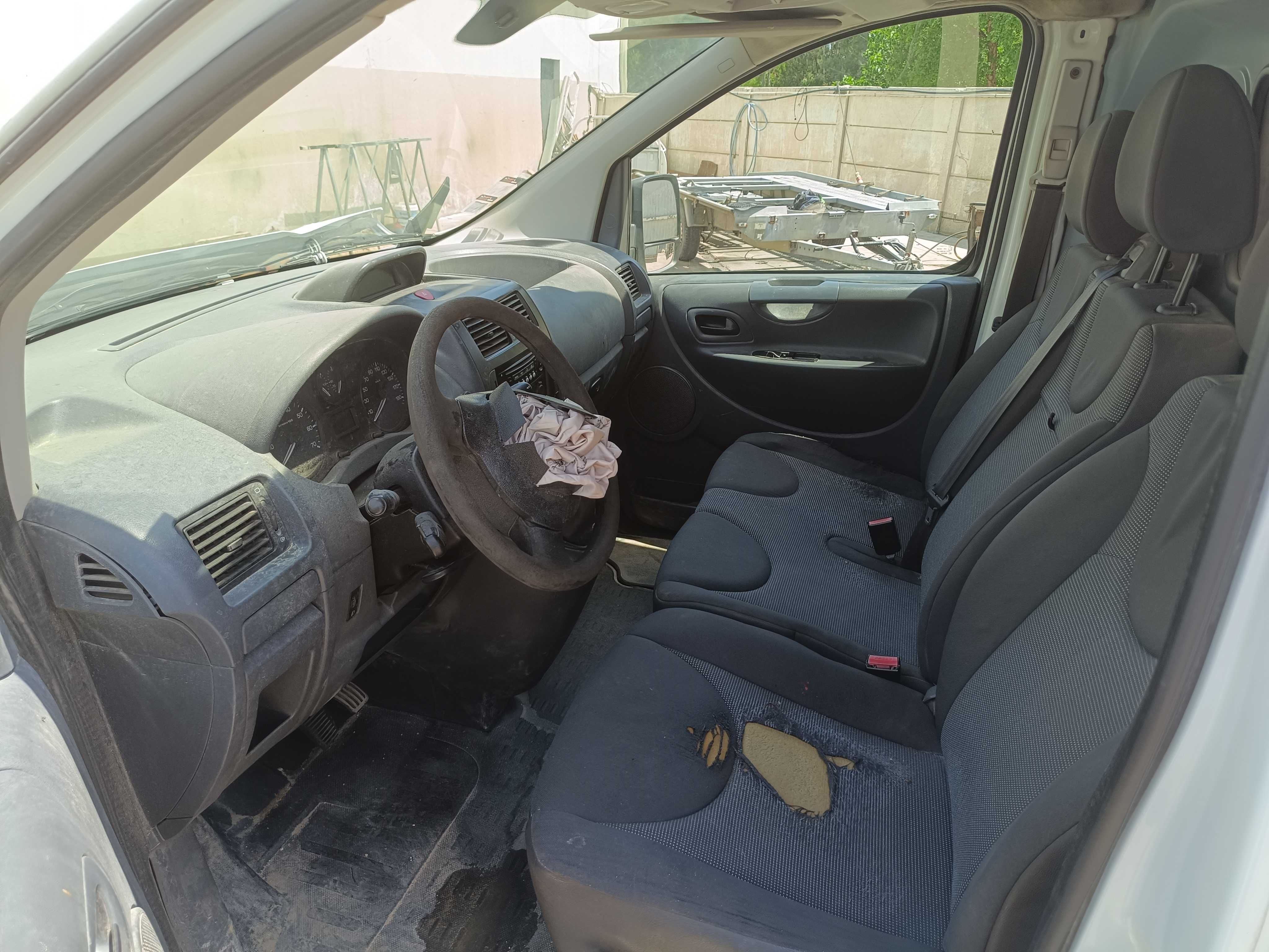 Peugeot Expert 2.0hdi de 2013 sinistrada