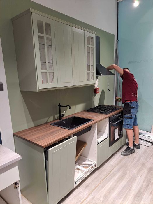 Witam... Montaż mebli IKEA (kuchnie, meble pokojowe, łazienkowe itp)